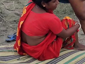 Rani & Rashid's hot new roleplay video: Rani gets her natural fat tits out and fucks like a pro!